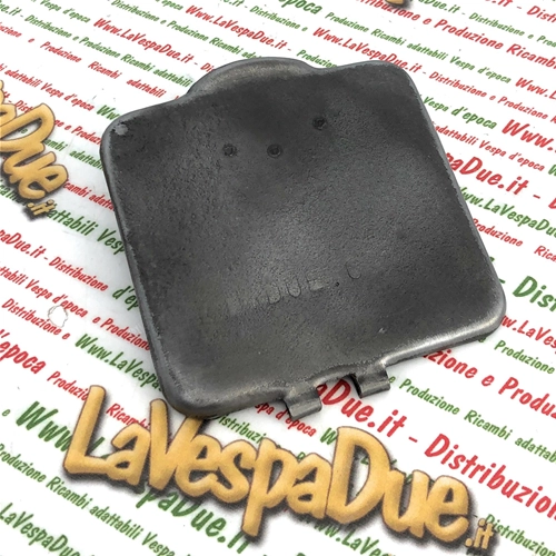 Fuel tank door LAMBRETTA 125 150 DL GP SX 175 TV 2° 3° 200 TV SX DL GP