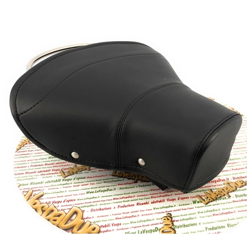 Asiento delantero individual LAMBRETTA 125 LI 150 2° con 3 remaches ro 19055290 innocenti