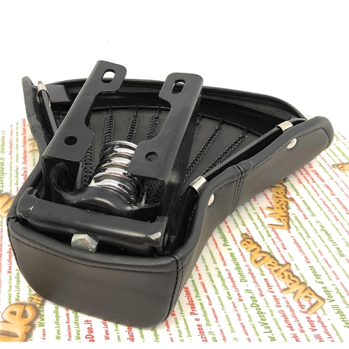 Asiento trasero monoplaza completo LAMBRETTA 125 LI 150 2° con 2 remaches ro 19055290 innocenti