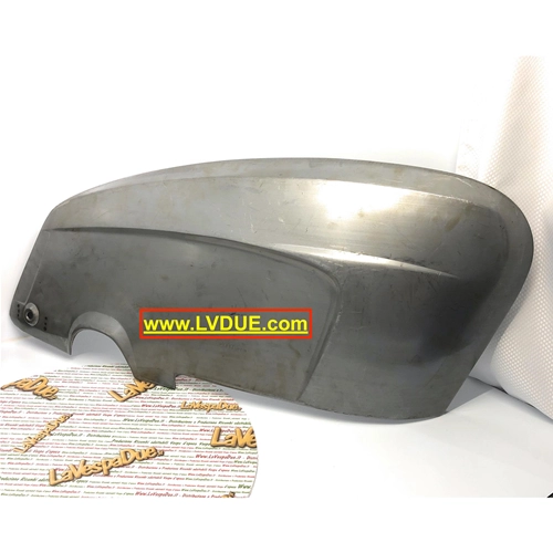 Paire de capots et carrosseries LAMBRETTA 125 150 LI SPECIAL SX 175 TV 3° 200 TV ro 19755180 19755190 innocenti