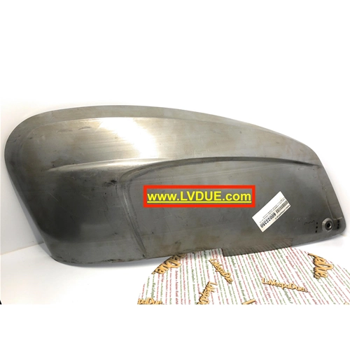 Paire de capots et carrosseries LAMBRETTA 125 150 LI SPECIAL SX 175 TV 3° 200 TV ro 19755180 19755190 innocenti