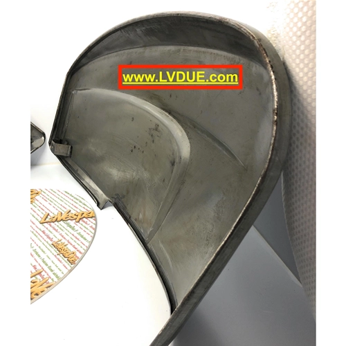 Paire de capots et carrosseries LAMBRETTA 125 150 LI SPECIAL SX 175 TV 3° 200 TV ro 19755180 19755190 innocenti