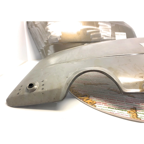 Paire de capots de carrosserie droit et gauche pour LAMBRETTA 125 150 LI 3ème série ro 19955140 19955150 innocenti
