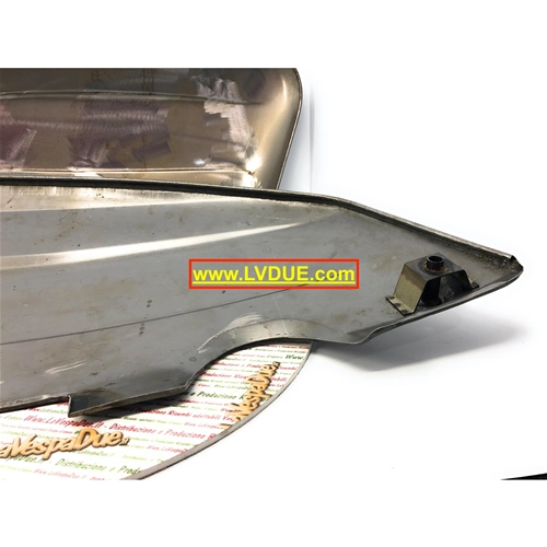 Paire de capots de carrosserie droit et gauche pour LAMBRETTA 125 150 LI 3ème série ro 19955140 19955150 innocenti