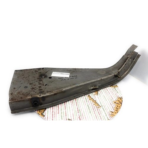 Central tunnel sheet metal with bushings and pipes VESPA 125 150 from 1952 to 1957 Low footboard headlight