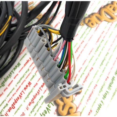 Cables del sistema eléctrico para PIAGGIO APE 50 TL3 con faro único y arranque eléctrico, producto italiano artesanal.