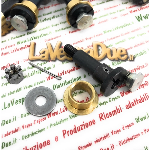 Tornillo completo con casquillo y boquilla de engrase para fijar el travesaño del motor de la VESPA 125 V1T A V15T 1948 (barra del faro bajo).