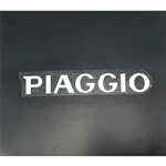 Placa adhesiva blanca con letras Piaggio para la parrilla delantera de la VESPA PX 125 150 200 (1997-2000) sobre base transparente.