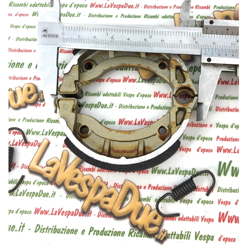 NEWFREN Bremsbacken vorne für PIAGGIO 50 BOXER BRAVO CIAO SI SUPER BRAVO VESPINO 50 SPANIEN MOTO GUZZI BENELLI BETA FANTIC ISSIMO 50 GARELLI ro 414534