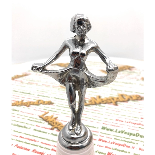 Statuette chromée de ballerine pour capot, aile, compatible avec Vespa, voiture, moto, singe, Lambretta et autres véhicules.