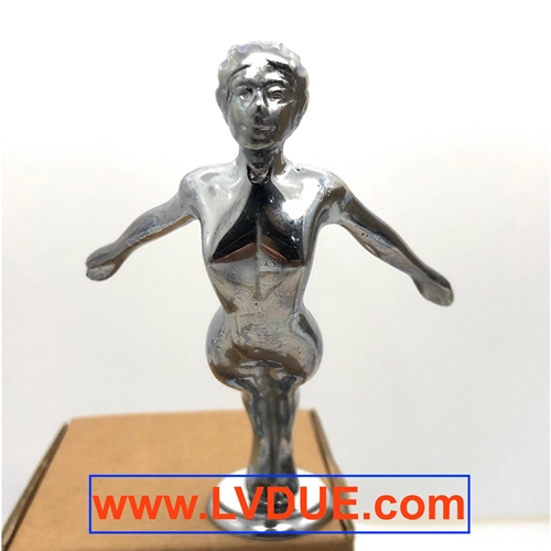 Chrome bonnet fender statuette decoration SUPER GIRL STEERING WHEEL for VESPA CAR MOTORCYCLE APE LAMBRETTA various applications