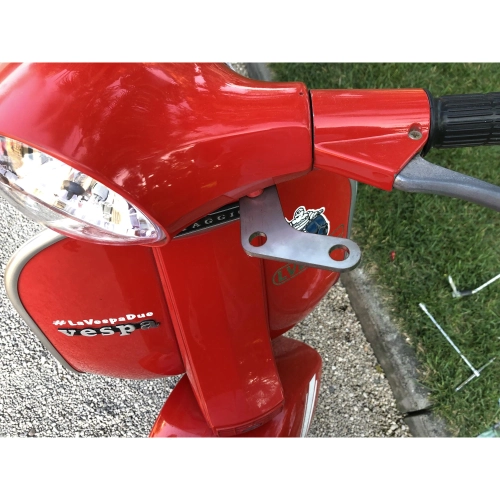 PAIRE de plaques de support en acier pour rétroviseur de pare-brise pour VESPA NLR SPECIAL GL SPRINT SUPER TS RALLY PK PX PE 50 125 150 200