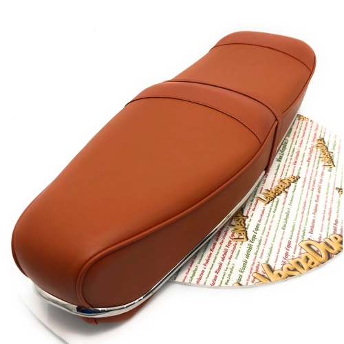 Selle marron pour Lambretta MK 3 style Pegaso avec garnitures latérales chromées pour LI Special SX TV 3ème série