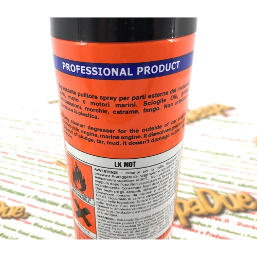 NETTOYANT MOTEUR Nettoyant dégraissant en spray pour pièces externes du moteur dissout tous types de saletés sans endommager les pièces en caoutchouc et en plastique. Aérosol de 400 ml