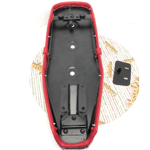 Selle rouge pour Lambretta MK 3 style Pegaso avec garnitures latérales chromées pour LI Special SX TV 3ème série