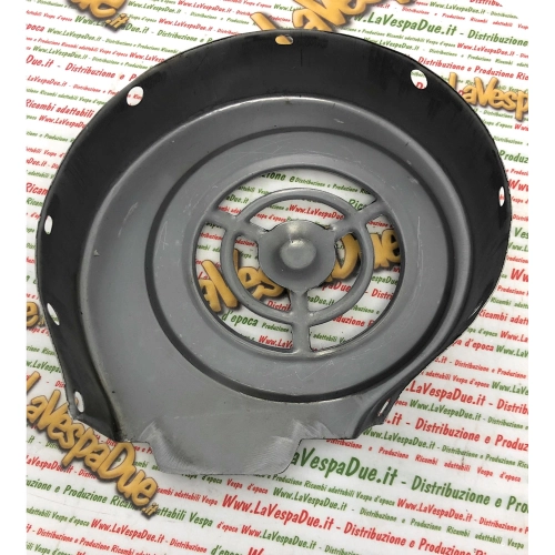 Cubierta metálica del ventilador LAMBRETTA 125 150 LI SPECIAL DL GP SX 175 TV 2° 3° 200 TV SX DL GP Versión italiana ro 22014030 innocenti