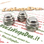 Set di 3 dadi lucidati per fissaggio mozzo anteriore LAMBRETTA 200