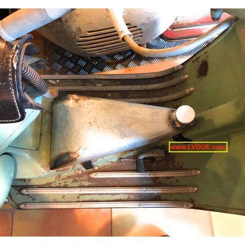 Réservoir de carburant de rechange pour marchepied VESPA 98 125 150 V1 à V33 VM1T VM2T VN1T VN2T VL ACMA STRUZZO HOFFMANN
