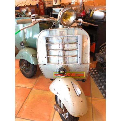 Verchromter Edelstahl-Gepäckträger vorne für VESPA 98 125 150 V1 V15 V30 V33 VB1 VM VN VL mit abblendendem Scheinwerfer von 1946 bis 1958