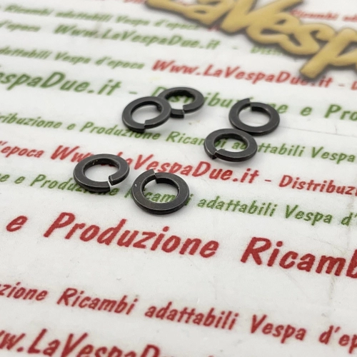 1 Rondella elastica per vite fissaggio coperchio vaschetta carburatore SI 20 24 VESPA