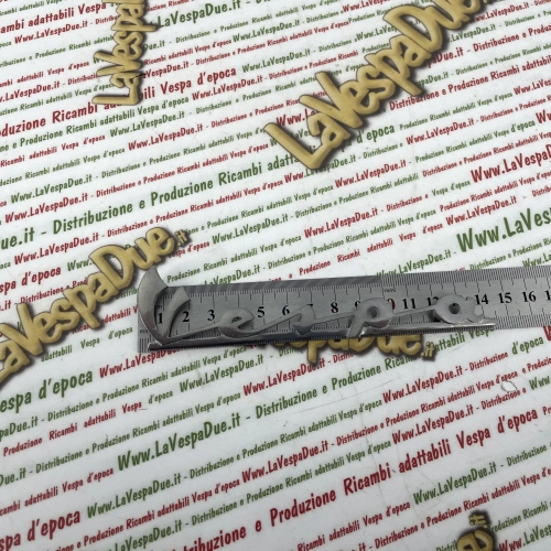 Front lettering in aluminum three pegs 140 mm for VESPA 50 SPECIAL first series from 1969 to 1972 Italian product in handcrafted casting