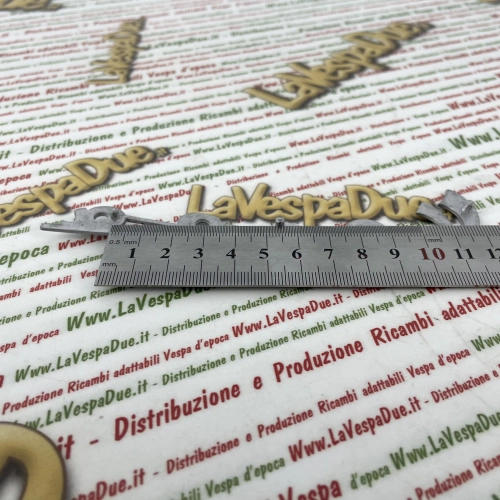 Front lettering in aluminum three pegs 140 mm for VESPA 50 SPECIAL first series from 1969 to 1972 Italian product in handcrafted casting