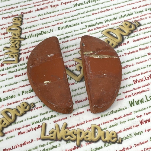 Pair of side indicator covers for APE 125 from A1T to A15T model from 1947 to 1952, handcrafted in Italy.