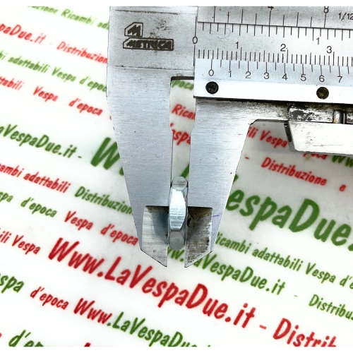 Clé à douille n° 14 pour support de compteur de vitesse VESPA 50 90 125 150 160 180 200 toutes LAMBRETTA APE MOTO GUZZI DUCATI SCRAMBLER 012113