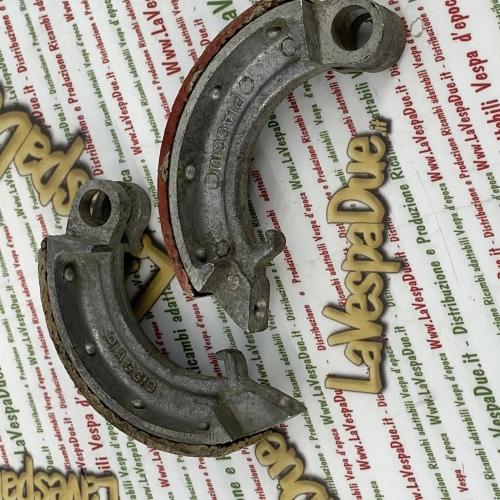 PAIR OF ORIGINAL brake shoes for rear brake APE 150 AB AC APA1T low headlight calessino and transport of goods