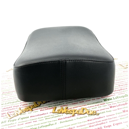 Schwarzes Heckpolster komplett mit Halterungen für Vespa 125 VNA VNB 150 VB1T VBA1T VBB1/2T