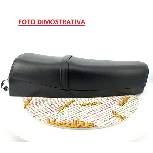 FUNDA DE ASIENTO NEGRA LARGA PARA VESPA PK 50 80 125 XL CON CUADRADOS