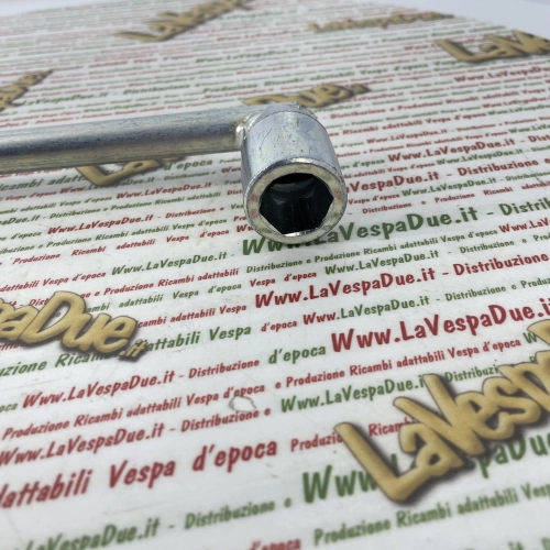 KEY HANDLE KNOB for rotating mobile parking foot for APE conversion to trailer, pizza oven, etc.