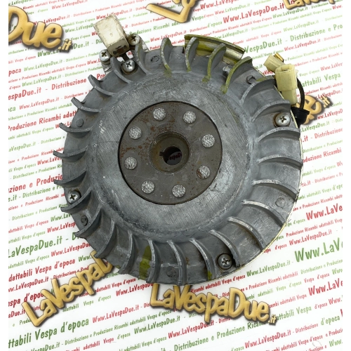Volant moteur complet avec stator adaptable à VESPA PK LML