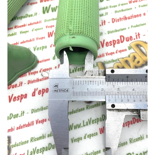 Pair of green gear knobs and cable protectors for VESPA 125 V1T V15T V30T A V33T VM1T VM2T VN1T VN2T VU1T U APE 125 A 150 B AB