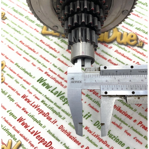 Primary gearbox shaft multiple gear 12 16 20 25 crown z 67 helical VESPA 125 GT GTR TS 150 GL SPRINT VELOCE PX PX ro 097922