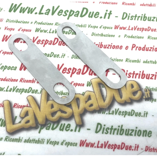 Par de placas de acero para reforzar el reposapiés superior de la VESPA PX PE SPRINT TS RALLY GT R SS SUPER SPORT GL VBB VBA VNB 125 150 200