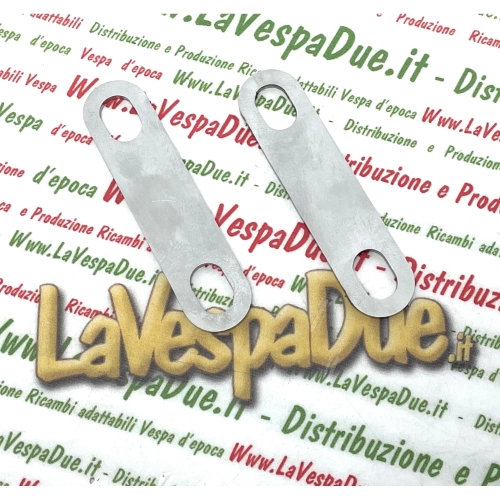 Par de placas de acero para reforzar el reposapiés superior de la VESPA NLR SPECIAL PRIMAVERA ET3 PK S XL RUSH HP 50 90 125