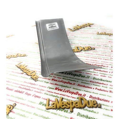 Extensión del panel lateral para estribo y escudo con borde ancho para VESPA 125 150 V1 V15 V30 VU1 VM VN VL VB1 50s