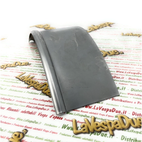 Extensión del panel lateral para estribo y escudo con borde ancho para VESPA 125 150 V1 V15 V30 VU1 VM VN VL VB1 50s