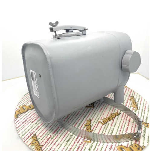 Depósito de mezcla de gasolina para APE A 125, desde el modelo A1T hasta el modelo A15T, de 1947 a 1952. Completo con abrazadera metálica, filtro de aire con tapa y tapón de gasolina. Producto italiano artesanal.