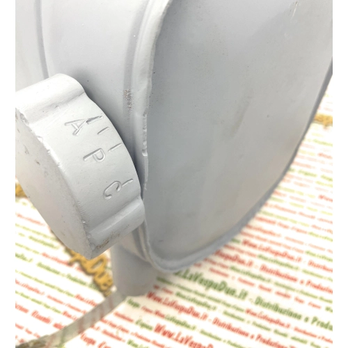 Depósito de mezcla de gasolina para APE A 125, desde el modelo A1T hasta el modelo A15T, de 1947 a 1952. Completo con abrazadera metálica, filtro de aire con tapa y tapón de gasolina. Producto italiano artesanal.