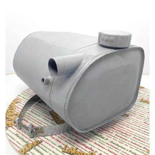 Depósito de mezcla de gasolina para APE A 125, desde el modelo A1T hasta el modelo A15T, de 1947 a 1952. Completo con abrazadera metálica, filtro de aire con tapa y tapón de gasolina. Producto italiano artesanal.