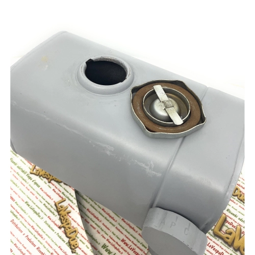 Depósito de mezcla de gasolina para APE B 150 AB1T AB2T AB3T AB4T AC1T AC2T de 1953 a 1956, completo con abrazadera metálica, filtro de aire con tapa giratoria. Producto artesanal italiano.
