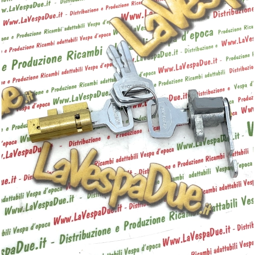 Kit de verrouillage de direction pour top case des modèles espagnols de Vespa 125, 150 S, Sprint, GS et 160 Super.