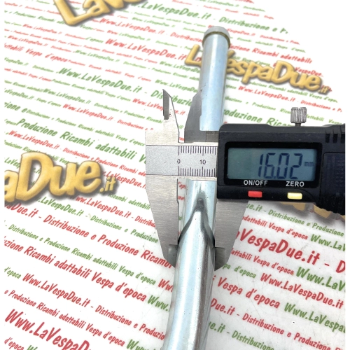 Central stand for VESPA 50 90 125 NLR SPECIAL PRIMAVERA ET3 in metal Ø 16 mm supplied with caps and zinc plating treatment