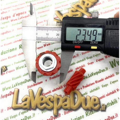 Par de engranajes de transmisión del velocímetro para VESPA 50 90 125 NLR SS PK S XL SPECIAL PRIMAVERA ET3, tuerca de buje izquierda 610360M