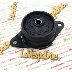 Support hydraulique pour moteur destiné à être fixé au châssis APE diesel CAR MAX DIESEL TM P703 V 420 POKER BENZINA numéro 266743 271629