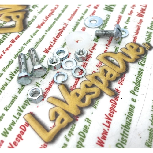 Komplettes Set aus Distanzschrauben und seitlichen und oberen Unterlegscheiben zur Befestigung des Kotflügels für VESPA 50 NLR SPECIAL ET3 PRIMAVERA 125 150 160 180 200 VNA VNB VBB SPRINT SUPER GT GRT GL GS TS RALLY PX PE PK RO 014467 234195