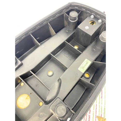 Asiento biplaza negro para VESPA PX 125 150 200 E ARCOBALENO, base de plástico con cerradura.
