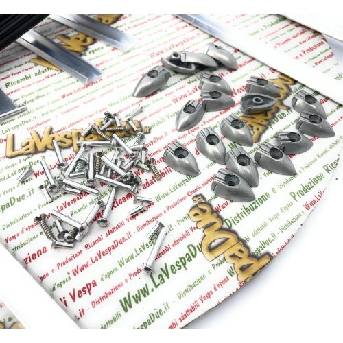 Kompletter Satz Trittbrettleisten für VESPA V30 V33 von 1951 bis 1952, hervorragende italienische Qualität
